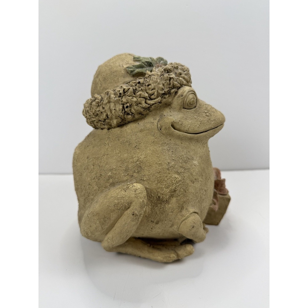 Garden Christmas Frog with Hat and Gift Resin Tan with Statue Outdoor 7 x 8" - Picture 3 of 8